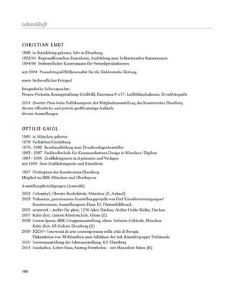 Katalogseite „Lebensläufe“ mit tabellarischen Kurzbiografien der ersten beiden beteiligten Fotokünstler.