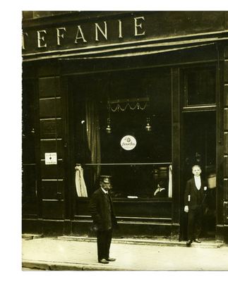 Machtspiele und Ambivalenzen, Seite 10